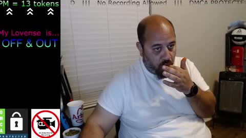 Snapshot of chunkymonkey420 chatting on February 24, 2025, 6:27 am Spencer Smokey Bear online show from February 24, 2025, 6:27 am