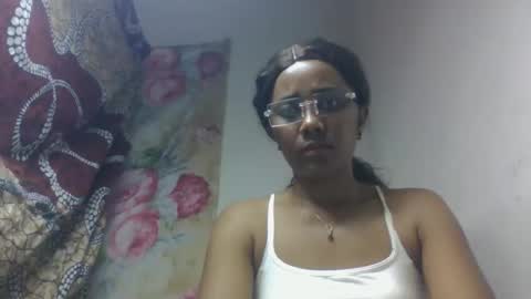 ciciazzhh online show from March 29, 2026, 12:27 pm
