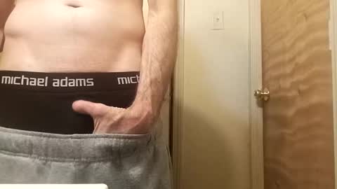 Snapshot of ciestep8216 chatting on February 18, 2025, 7:21 am ciestep8216 online show from February 18, 2025, 7:21 am