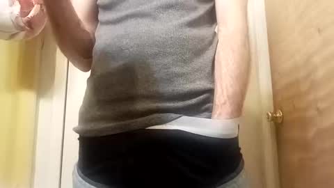 Snapshot of ciestep8216 chatting on February 21, 2025, 3:56 am ciestep8216 online show from February 21, 2025, 3:56 am