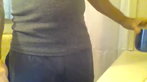 Snapshot of ciestep8216 chatting on October 7, 2025, 2:20 am ciestep8216 online show from October 7, 2025, 2:20 am