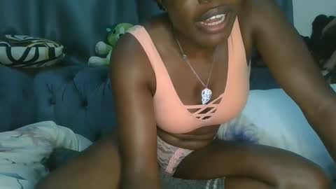 cilia petite online show from May 31, 2026, 10:55 am