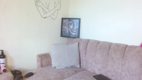 cinna__ online show from January 7, 2026, 4:20 pm