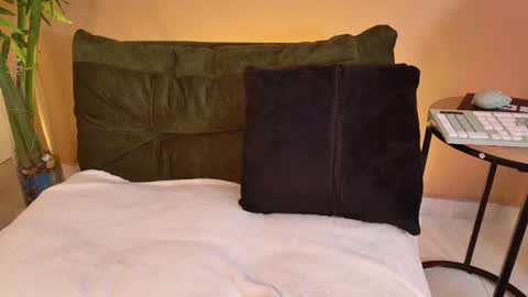 Snapshot of cinnamon_kyla chatting on December 2, 2025, 12:54 pm cinnamon_kyla online show from December 2, 2025, 12:54 pm