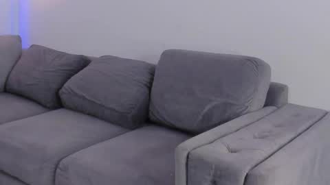 Snapshot of cinnia_ chatting on February 27, 2026, 10:59 am Cintia online show from February 27, 2026, 10:59 am