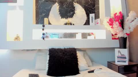 Snapshot of cinthya_mjs chatting on September 23, 2025, 12:08 pm Cinthya online show from September 23, 2025, 12:08 pm