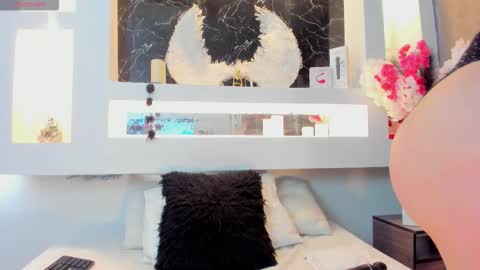 Snapshot of cinthya_mjs chatting on September 24, 2025, 12:19 pm Cinthya online show from September 24, 2025, 12:19 pm