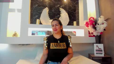 Snapshot of cinthya_mjs chatting on October 18, 2025, 12:17 pm Cinthya online show from October 18, 2025, 12:17 pm