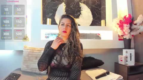 Snapshot of cinthya_mjs chatting on November 10, 2025, 12:26 pm Cinthya online show from November 10, 2025, 12:26 pm