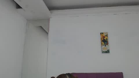 cinthyagomez6 online show from January 24, 2025, 8:54 pm