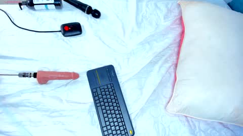 Cintia online show from February 7, 2025, 2:47 pm