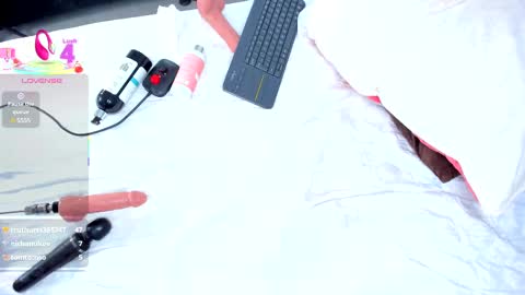 Cintia online show from March 10, 2025, 5:50 pm