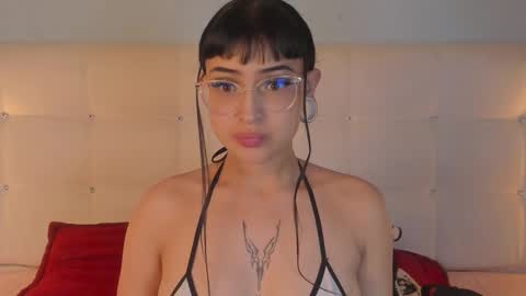 Cintya online show from February 26, 2025, 9:37 pm