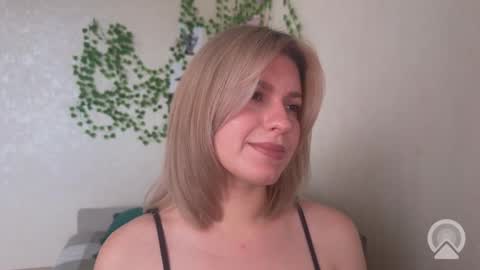 karina online show from September 29, 2025, 9:58 am