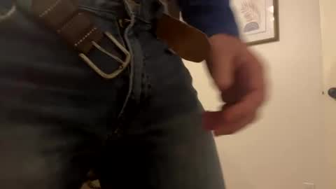 Cjd32 online show from December 3, 2024, 4:03 am