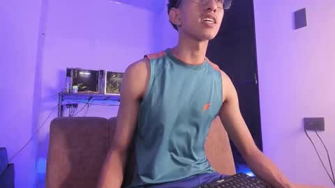 cj_davis1 online show from November 7, 2025, 8:25 am