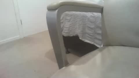 cjmed online show from September 19, 2025, 10:05 am