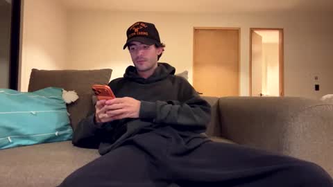 ckeefer96 online show from February 9, 2026, 12:36 am