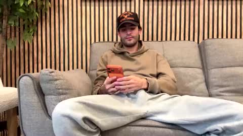 ckeefer96 online show from March 19, 2026, 8:24 pm