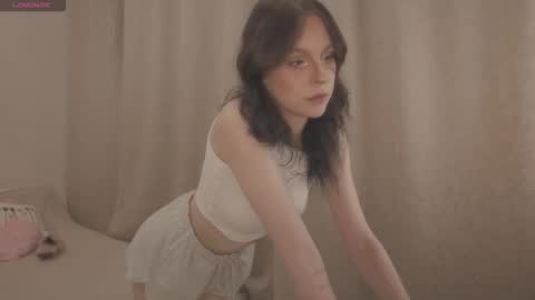 Snapshot of claire_bennett chatting on September 11, 2025, 2:33 am Claire Bennett online show from September 11, 2025, 2:33 am