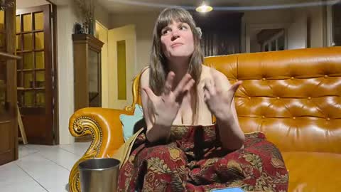 Snapshot of claire_moulin chatting on April 30, 2026, 8:57 pm Claire Moulin online show from April 30, 2026, 8:57 pm