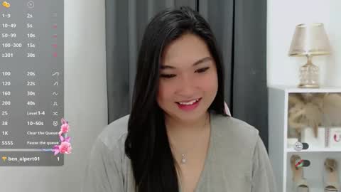 CLAIRE online show from February 12, 2026, 4:07 am