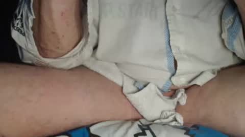 Snapshot of clamk454 chatting on October 26, 2025, 9:42 pm clamk454 online show from October 26, 2025, 9:42 pm