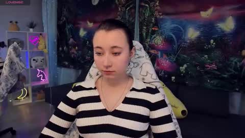 Snapshot of clarabenson chatting on October 3, 2025, 6:16 pm clarabenson online show from October 3, 2025, 6:16 pm