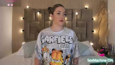 Snapshot of claradelmar_ chatting on September 12, 2025, 11:43 am Clara del mar online show from September 12, 2025, 11:43 am