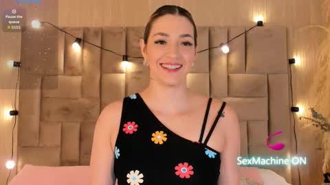 Snapshot of claradelmar_ chatting on October 23, 2025, 10:58 am Clara del mar online show from October 23, 2025, 10:58 am