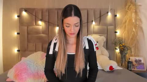 Snapshot of claradelmar_ chatting on February 23, 2026, 10:23 am Clara del mar online show from February 23, 2026, 10:23 am