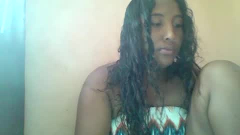 Clarah0123 online show from January 15, 2025, 8:09 am