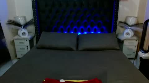 clara online show from December 15, 2025, 5:17 pm