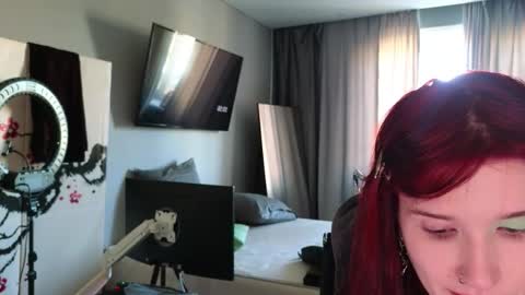 Sophie online show from March 16, 2026, 7:56 am