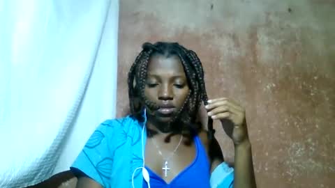 clarisse98 online show from April 3, 2026, 5:05 am