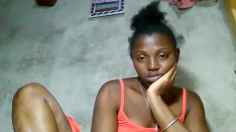 Snapshot of clarisse98 chatting on May 12, 2026, 10:01 am clarisse98 online show from May 12, 2026, 10:01 am