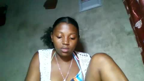 Snapshot of clarisse98 chatting on May 13, 2026, 12:13 pm clarisse98 online show from May 13, 2026, 12:13 pm