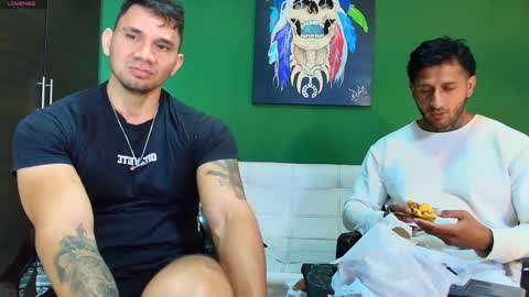 Juanpaindependent model online show from September 19, 2025, 3:24 pm