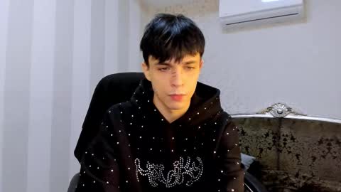 Snapshot of clarkbev chatting on March 4, 2026, 6:19 am Clark online show from March 4, 2026, 6:19 am