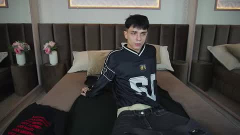 Snapshot of clarkbev chatting on March 13, 2026, 7:37 am Clark online show from March 13, 2026, 7:37 am