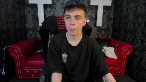 Snapshot of clarkbev chatting on April 1, 2026, 6:36 am Clark online show from April 1, 2026, 6:36 am