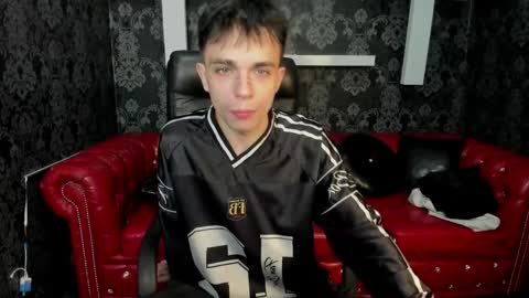 Snapshot of clarkbev chatting on April 2, 2026, 7:50 am Clark online show from April 2, 2026, 7:50 am