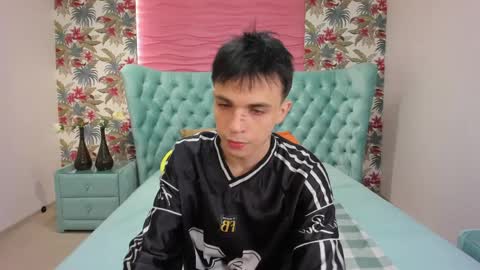 Snapshot of clarkbev chatting on April 4, 2026, 7:06 am Clark online show from April 4, 2026, 7:06 am