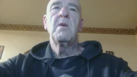 Snapshot of classic_rock_and_oldies chatting on May 13, 2026, 9:28 am Pizza online show from May 13, 2026, 9:28 am