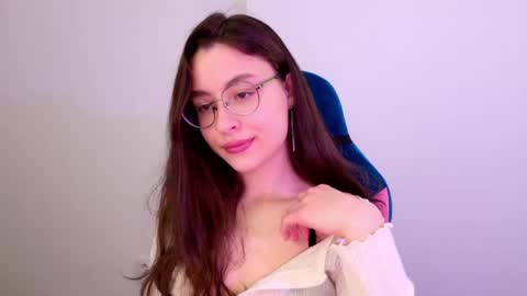 Snapshot of classy____ chatting on May 2, 2026, 2:33 pm Cassy Classy online show from May 2, 2026, 2:33 pm