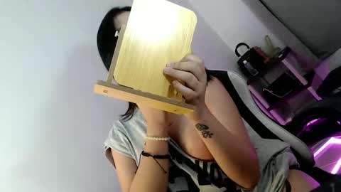 MIKAY OR MIKAH online show from October 16, 2025, 10:22 pm