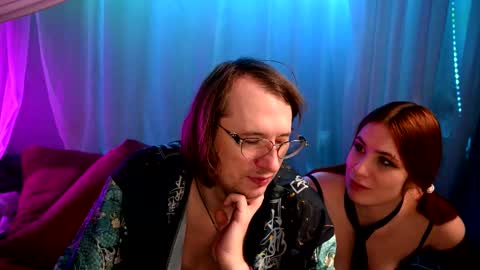 Claudia Cyberfox and Elon online show from November 14, 2025, 6:50 pm