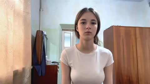 Anny online show from May 21, 2026, 8:43 am