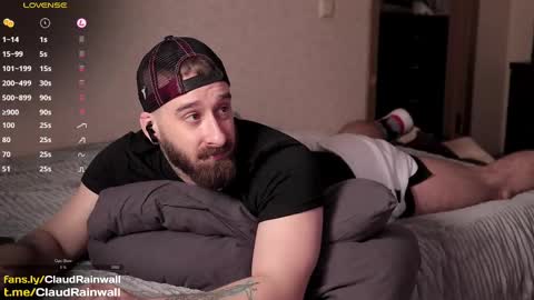 Snapshot of claudrainwall chatting on February 18, 2025, 11:52 pm Claud online show from February 18, 2025, 11:52 pm