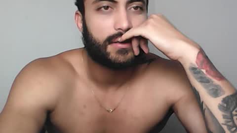 Clay online show from February 11, 2026, 8:47 pm